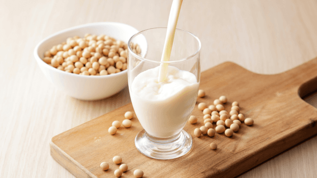 イソフラボンの男性への影響とは？摂取するメリットや注意点を解説