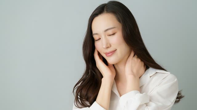 ユベラの肌への効果とは？市販薬と医療用の違いや副作用も解説