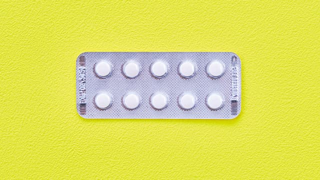 デュタステリドのジェネリックとは？効果・副作用・ザガーロとの違いを解説