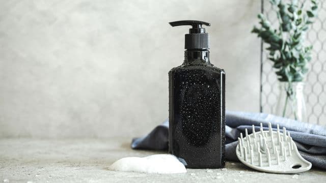 育毛シャンプーの効果とは？配合成分や使用する際のポイントを解説