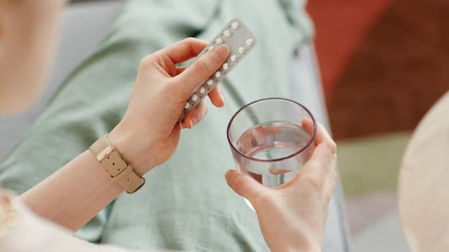 ピルは何歳まで飲むことができる？40歳以上でも服用できる条件や注意事項