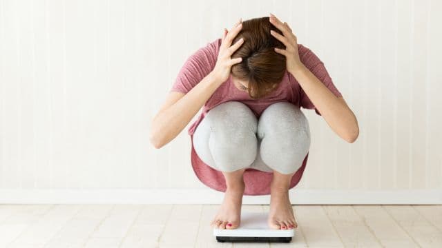 ダイエットしてるのに体重が増えた？体重が増える原因と対処法を解説