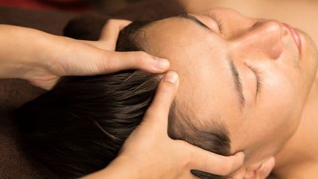 ヘッドスパの育毛効果について解説！薄毛対策も紹介
